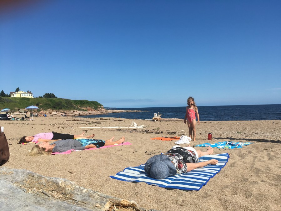 Yoga intergénérationnel à Barachois